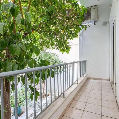 Acropolis Stylish 2Br Apartment - Center Of أثينا المظهر الخارجي الصورة