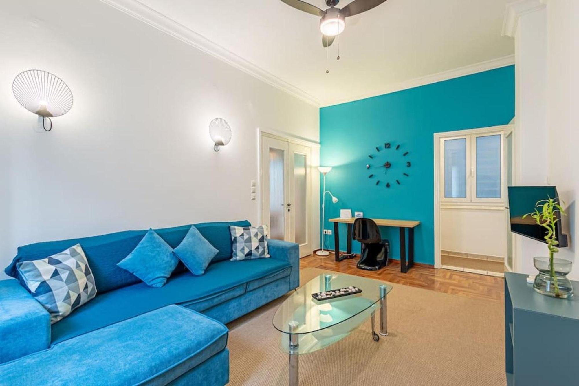 Acropolis Stylish 2Br Apartment - Center Of أثينا المظهر الخارجي الصورة